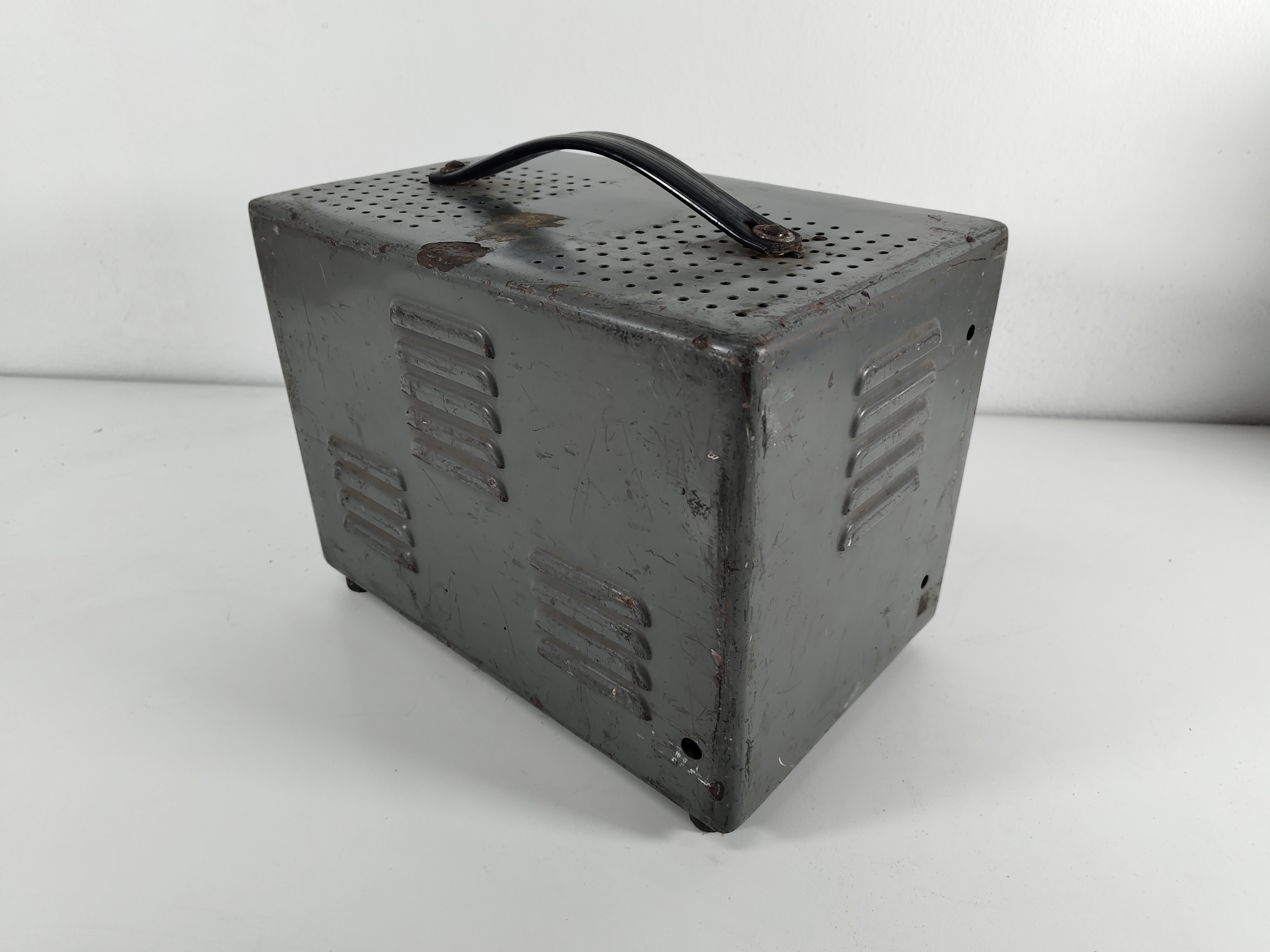 aparato electronica comprobador valvulas metal 23.5x31.3x19 1u